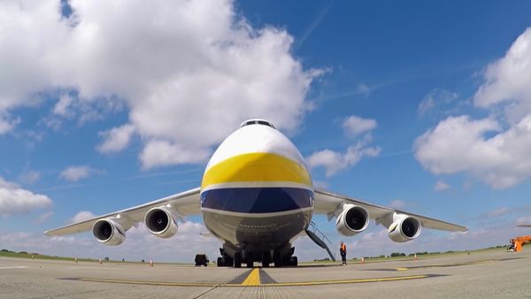 Mega Transports - Antonov