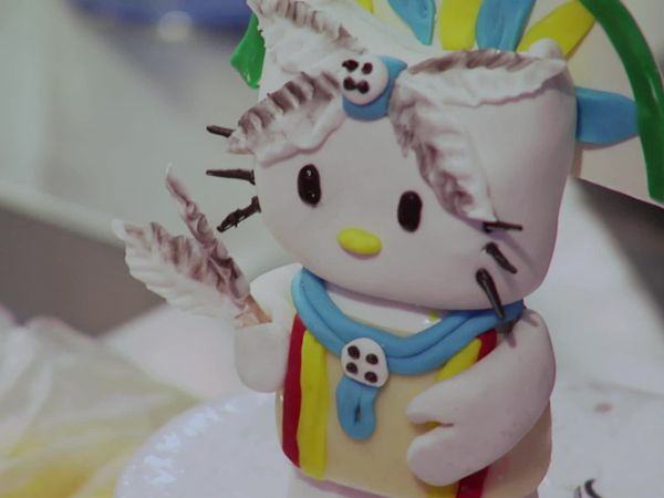 Cake Wars - Hello Kitty