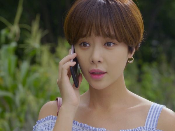 Lucky Romance - There's someone I must meet.