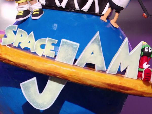 Cake Wars - Space Jam