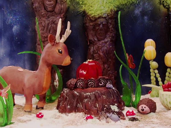 Cake Wars - Christmas: Animals Celebrate Christmas Too