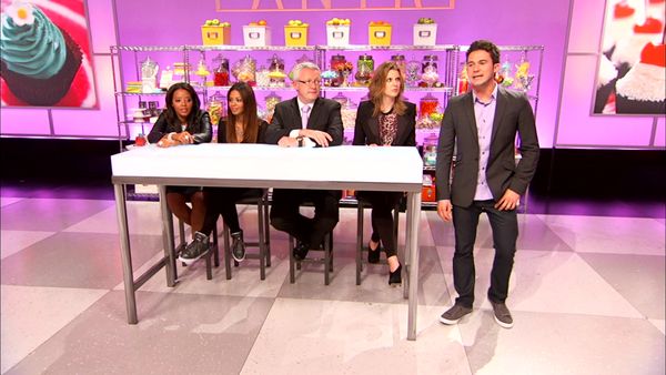 Cupcake Wars - Cupcake Couture