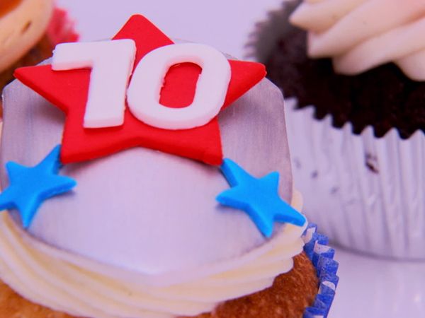 Cupcake Wars - Saluting the USO