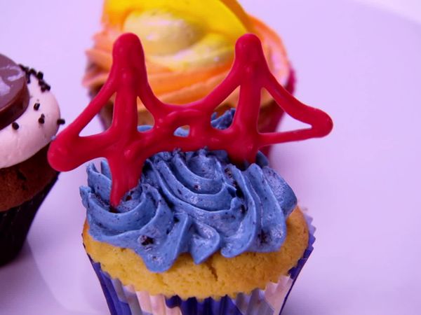 Cupcake Wars - America's Cup-Cake