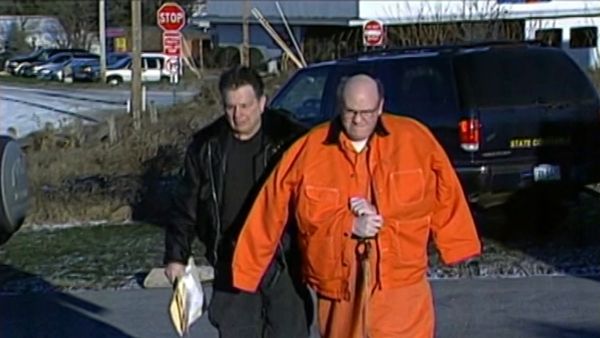Medical Detectives - A Tight Leash