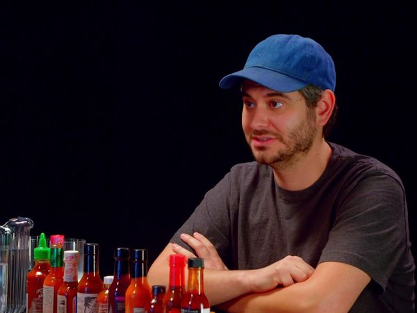 Hot Ones - H3H3 Productions Does Couples Therapy While Eating Spicy Wings