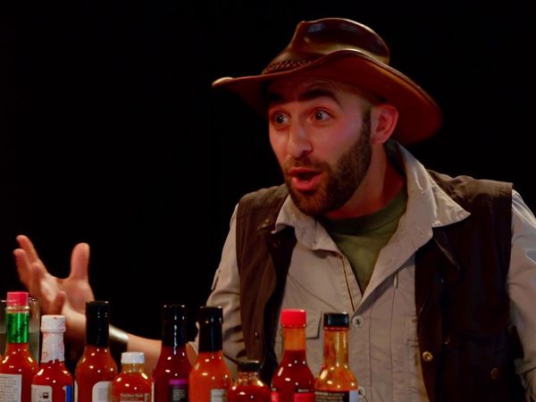 Hot Ones - Coyote Peterson Gets STUNG by Spicy Wings