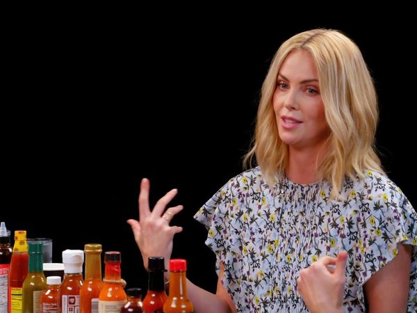 Hot Ones - Charlize Theron Takes a Rorschach Test While Eating Spicy Wings