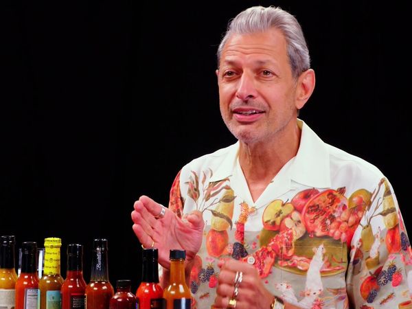 Hot Ones - Jeff Goldblum Says He Likes to Be Called Daddy While Eating Spicy Wings