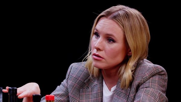 Hot Ones - Kristen Bell Ponders Morality While Eating Spicy Wings
