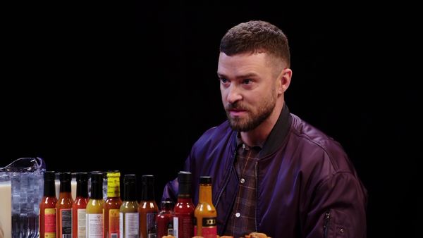 Hot Ones - Justin Timberlake Cries a River While Eating Spicy Wings