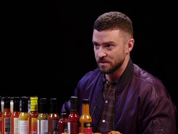 Hot Ones - Justin Timberlake Cries a River While Eating Spicy Wings