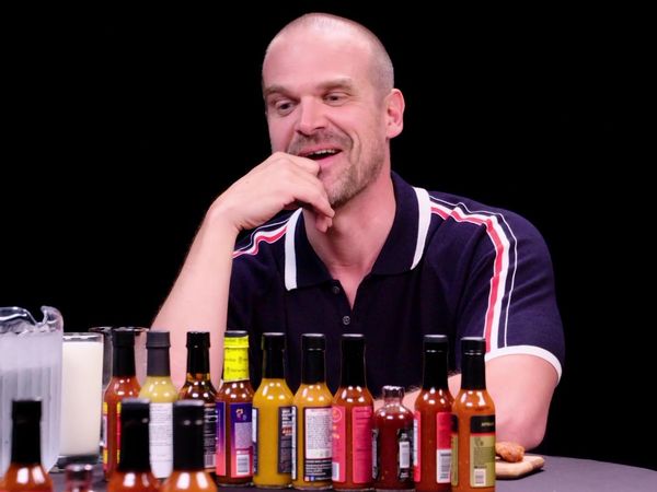 Hot Ones - David Harbour Feels Out of Control While Eating Spicy Wings