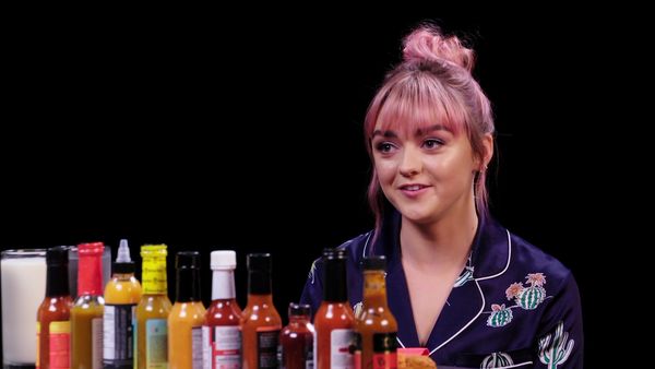 Hot Ones - Maisie Williams Shivers Uncontrollably While Eating Spicy Wings