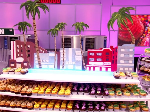 Cupcake Wars - South Beach Wine and Food Festival