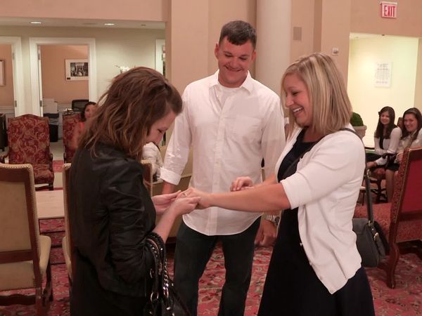 Say Yes to the Dress - Surprise, Surprise!