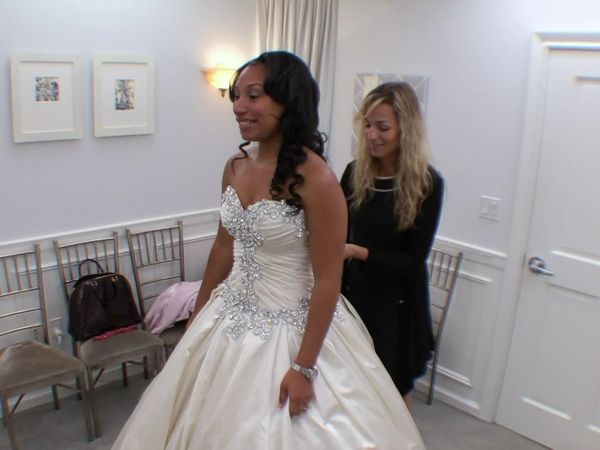 Say Yes to the Dress - Too Many Cooks in the Kitchen