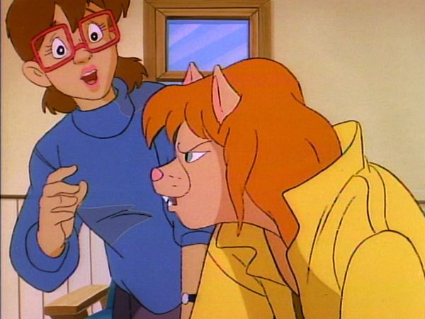 Teenage Mutant Ninja Turtles (1987) - The Catwoman from Channel 6