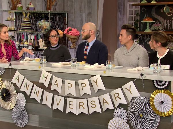 Winner Cake All - Apolo Ohno Says Oh Yes to a Cake!