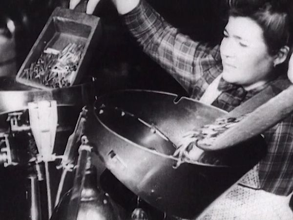War Women - The Home Front