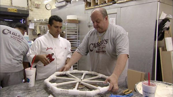 Cake Boss - Snooki, Super Anthony, and a Ship