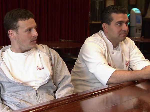 Cake Boss - Pipes, a Phoenix, and a Problematic Kitchen
