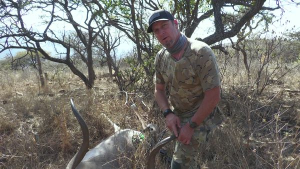 Blue Collar Adventures - Chapungu -Kambako South Africa part 4