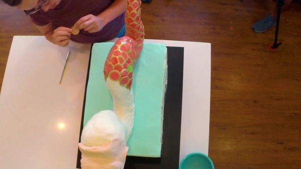 Crazy Cakes - Dazzling Dragon and Bear Cakes