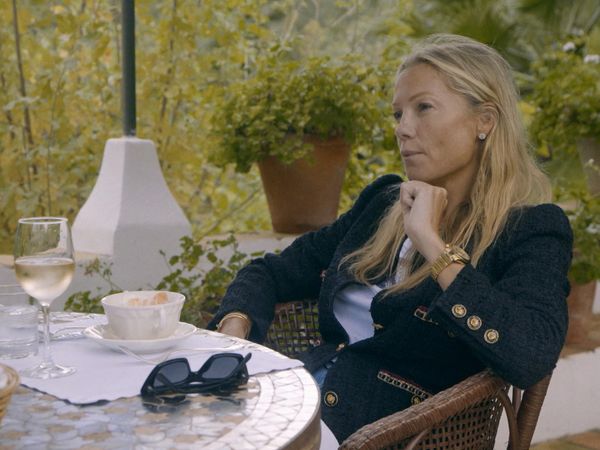 All Exclusive - All Exclusive: Caroline Fleming