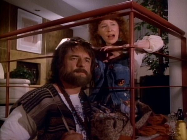 The Twilight Zone - The Girl I Married