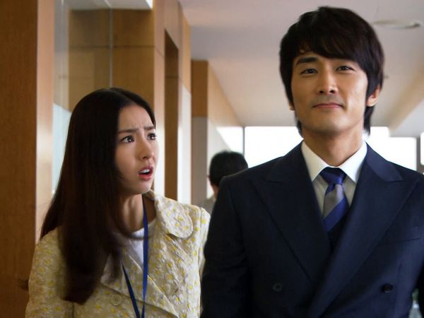 When a Man Falls in Loves - Why are you acting like this today, Team Leader?
