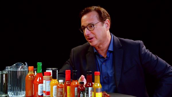 Hot Ones - Bob Saget Hiccups Uncontrollably While Eating Spicy Wings