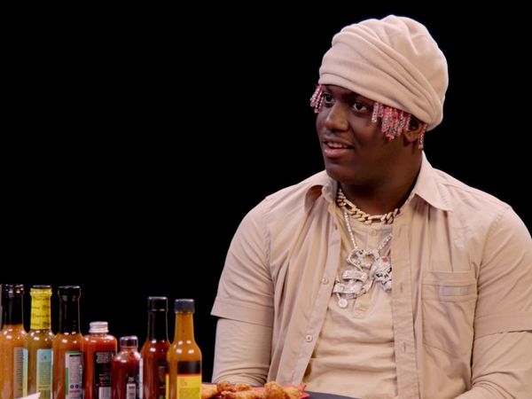 Hot Ones - Lil Yachty Has His First Experience With Spicy Wings
