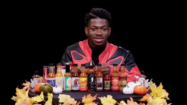 Hot Ones - Lil Nas X Celebrates Thanksgiving With the Biggest Last Dab Ever