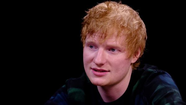 Hot Ones - Ed Sheeran Tries to Avoid Failure While Eating Spicy Wings