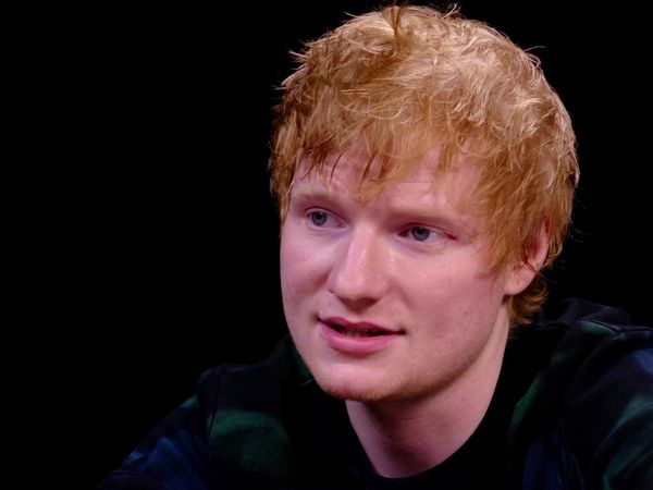 Hot Ones - Ed Sheeran Tries to Avoid Failure While Eating Spicy Wings