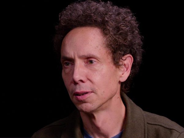 Hot Ones - Malcolm Gladwell Hits the Tipping Point While Eating Spicy Wings
