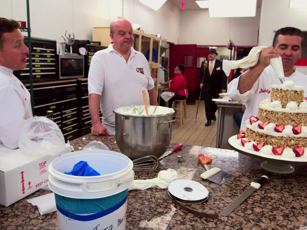 Cake Boss - Everything Old Is New Again