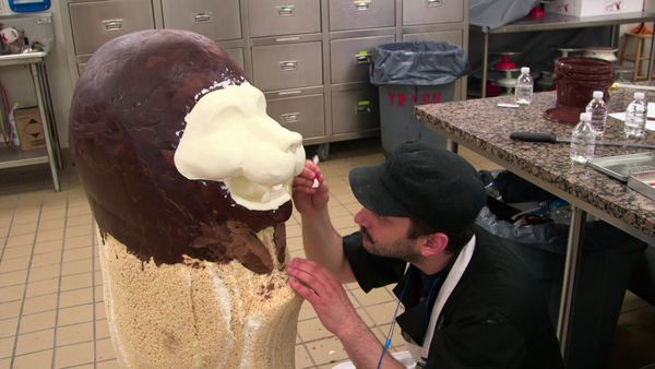 Cake Boss - Big Beast, Brownie Blunders and Back to Baking