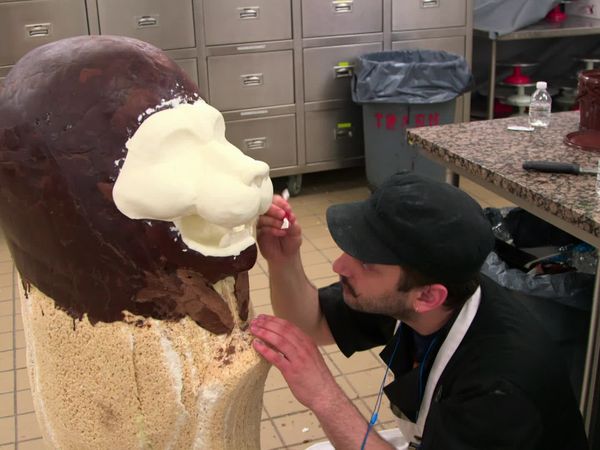 Cake Boss - Big Beast, Brownie Blunders and Back to Baking