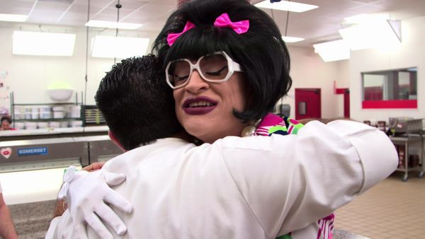 Cake Boss - Miss Richfield, Matryoshkas and a Melt Down