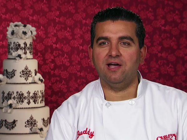 Cake Boss - Fast Hands and a Flaming Pearl