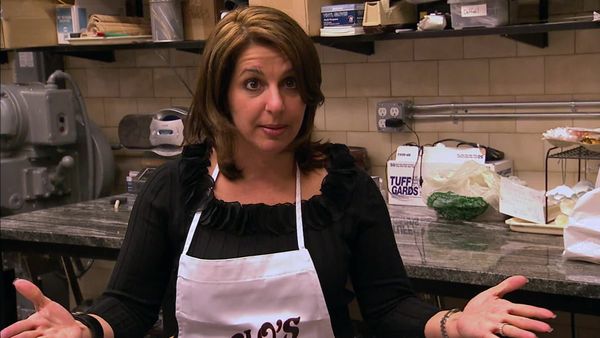 Cake Boss - Pucks, Pastries and Pushy Grace