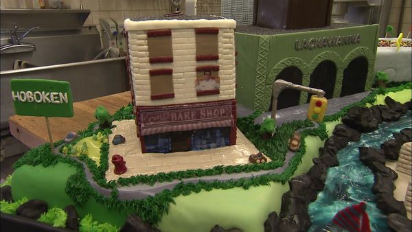Cake Boss - Fireworks, Falling Fondant and Fathers