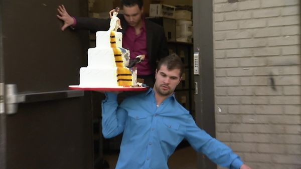 Cake Boss - Bugs, Breakups and Burned-Out