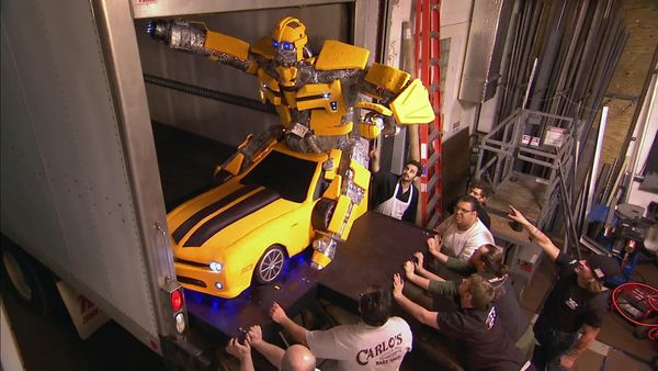 Cake Boss - A Big Bumblebee and a Bossy Grace