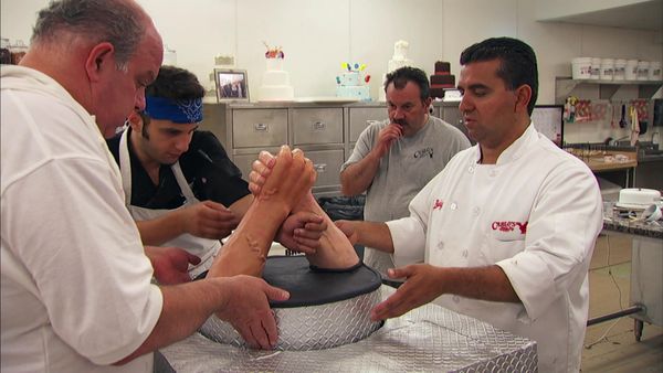Cake Boss - Biceps and Birthdays