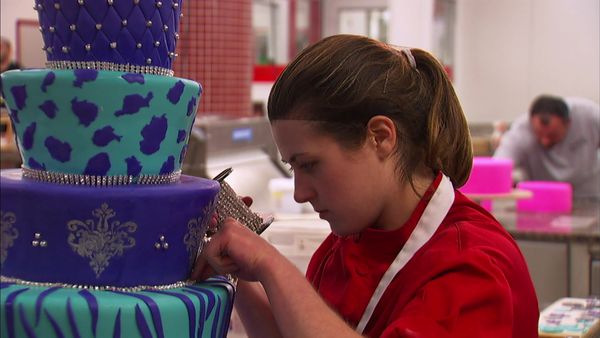 Cake Boss - Buttercream Submarine