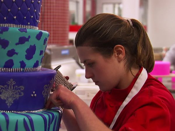 Cake Boss - Buttercream Submarine