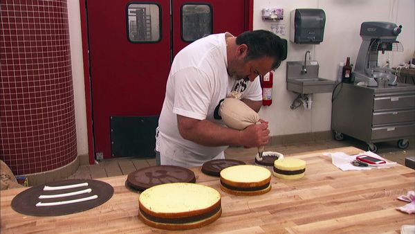 Cake Boss - Carlo's Cowboys